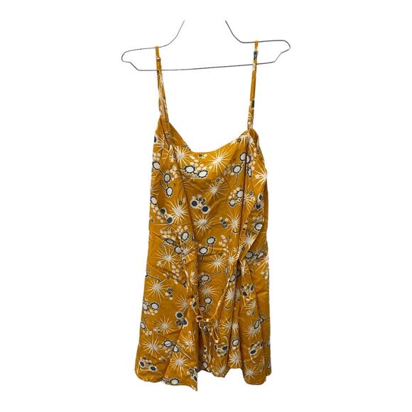 NWT ModCloth On Cloud Nineties Shift Dress 1X Yellow Summer V-Neck Mini Casual - Picture 2 of 4
